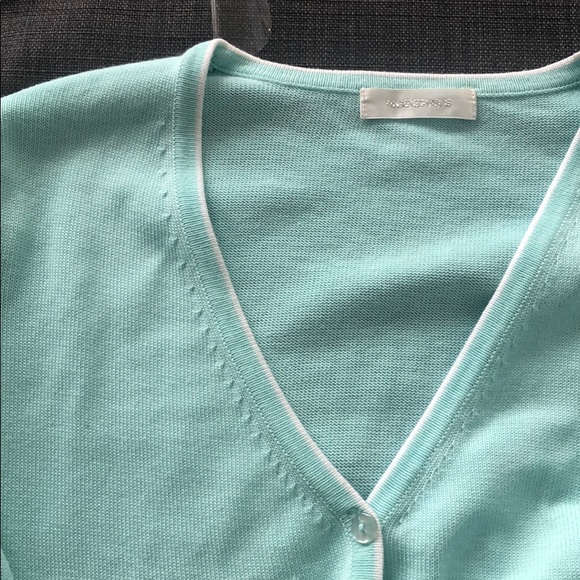 Cardigan - Picture 2 of 3